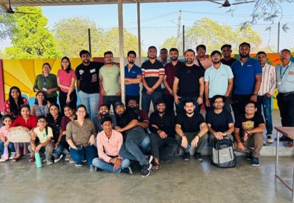 Sophos India Volunteers Bring Color to Local Schools